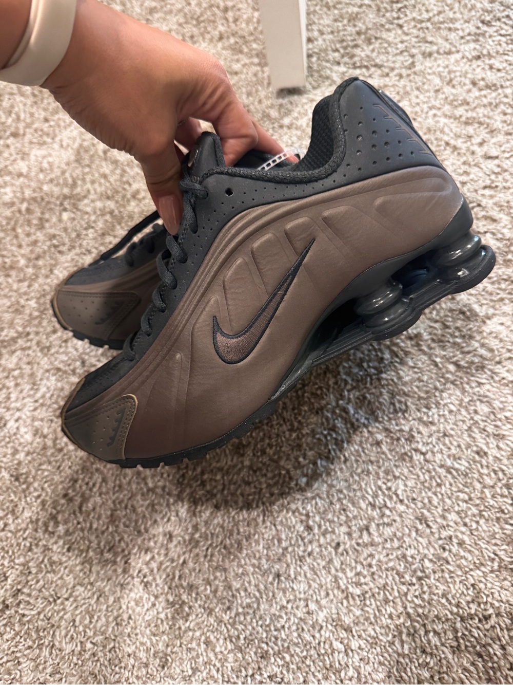 Nike shoes womans